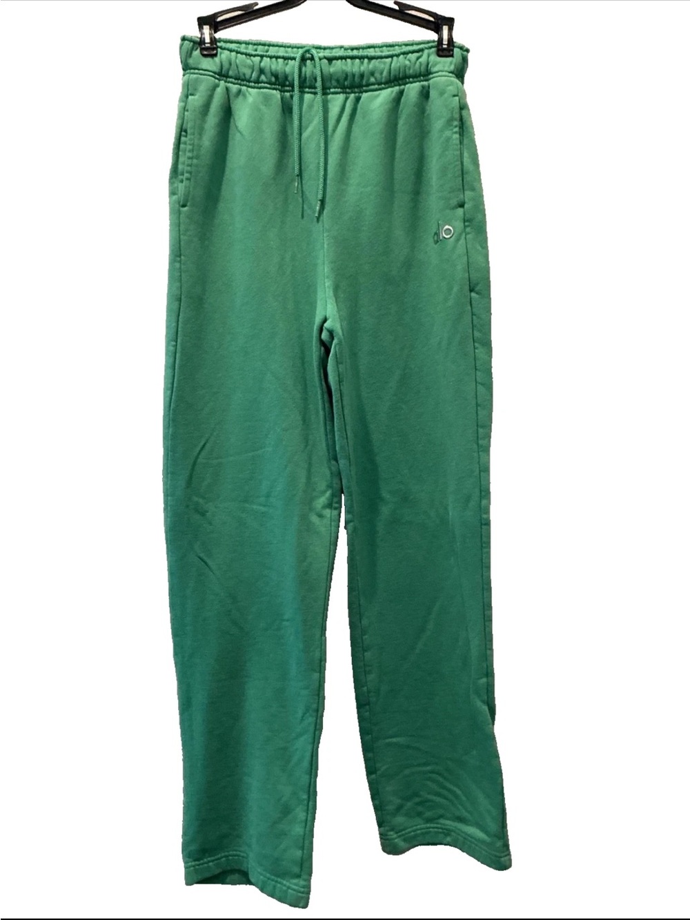 ALO Yoga accolade, straight leg, sweatpants. Lettuce green